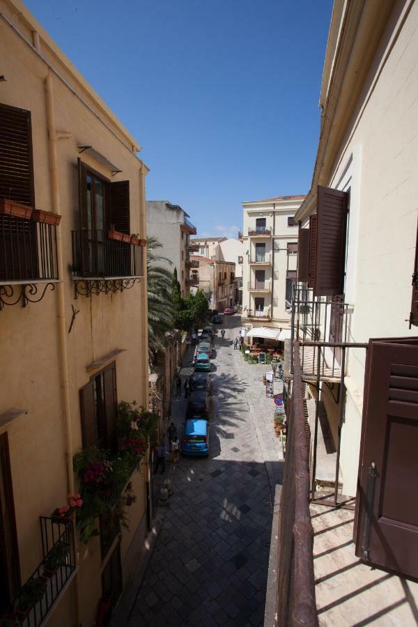 Il Sonno Dei Giusti Apartment By Domusicily Palermo Exterior foto